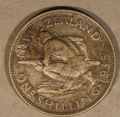 1935 New Zealand Silver Shilling Circulated     